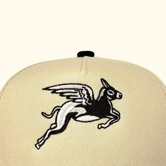Gorra snapback burro alado
