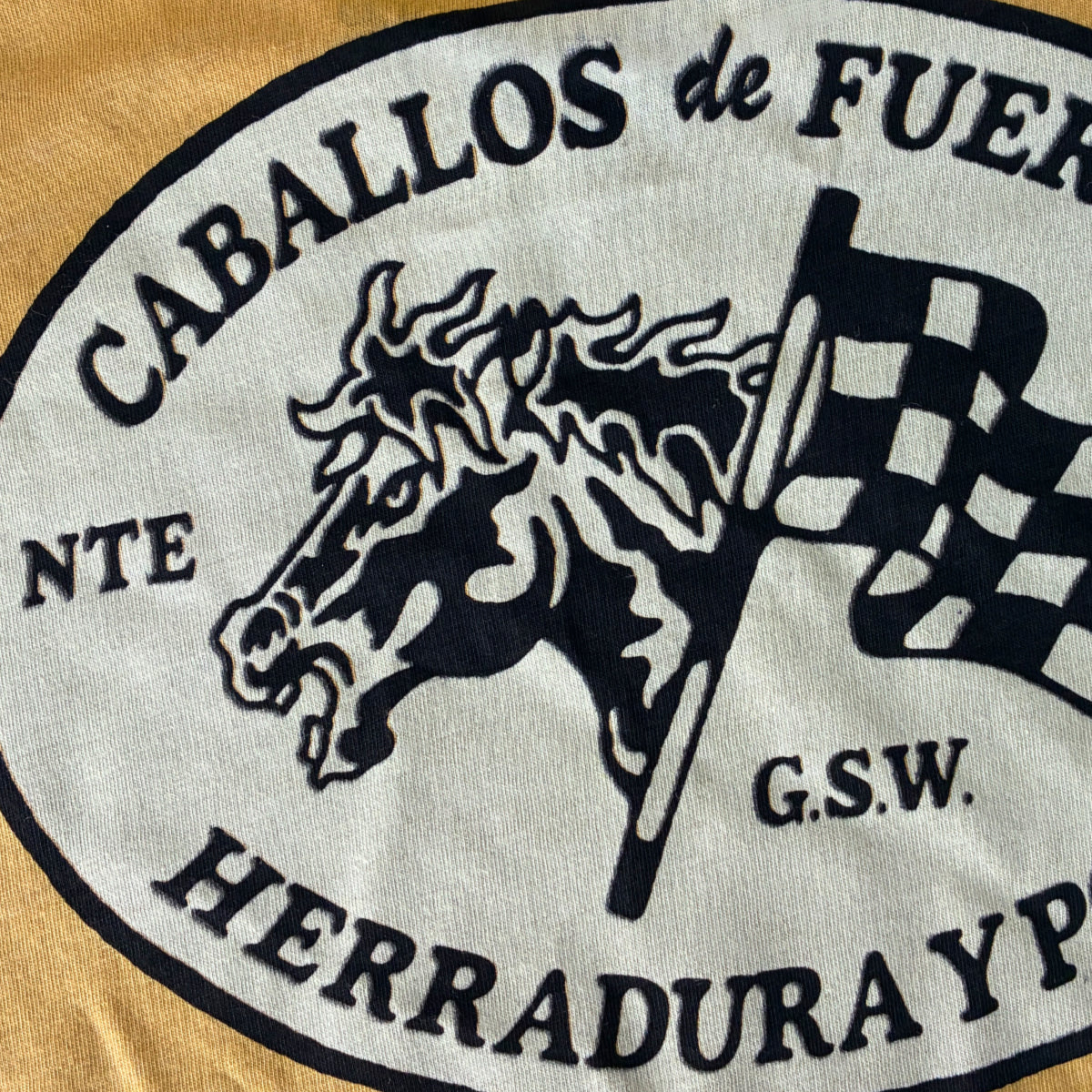 Playera vintage caballos de fuerza